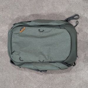 Peak Design Travel Line backpack 45L (sage)